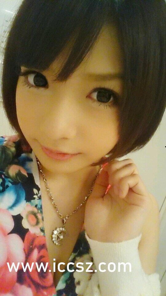 娱乐吃瓜酱抖音相机